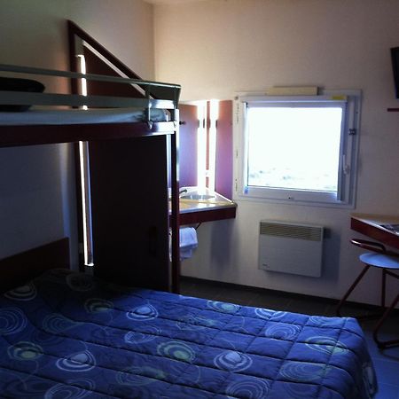 Lemon Hotel Dreux Chartres Dış mekan fotoğraf