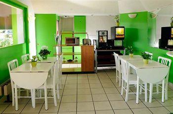 Lemon Hotel Dreux Chartres Dış mekan fotoğraf